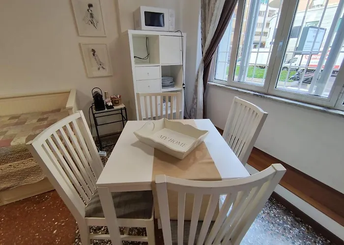 Al171 Tourist Close Metro B1 - Sant'agnese Annibaliano * Roma