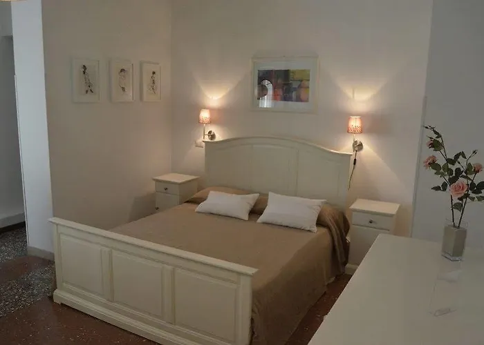 Al171 Tourist Close Metro B1 - Sant'agnese Annibaliano * Roma